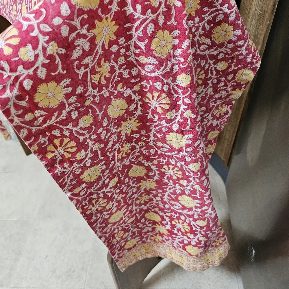 Pottery Barn French Country Red Yellow Floral Paisley Cotton Runner 16 X 90 EUC